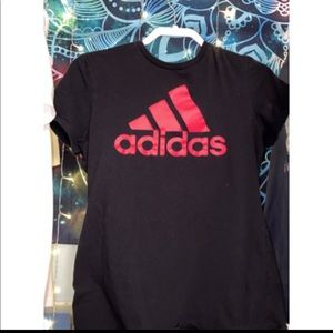 Adidas T-Shirt